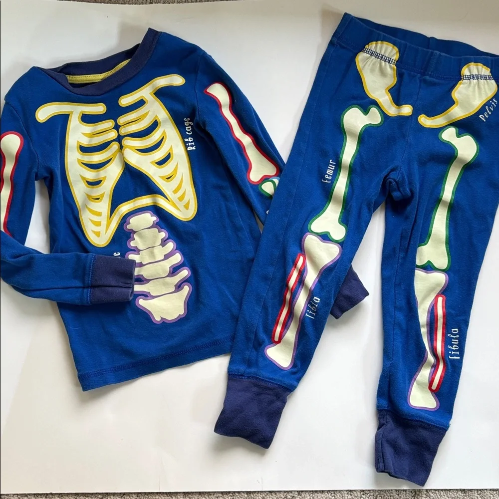 Mini Boden Kids Glow In The Dark Pajamas Set 3Y Skeleton Long John